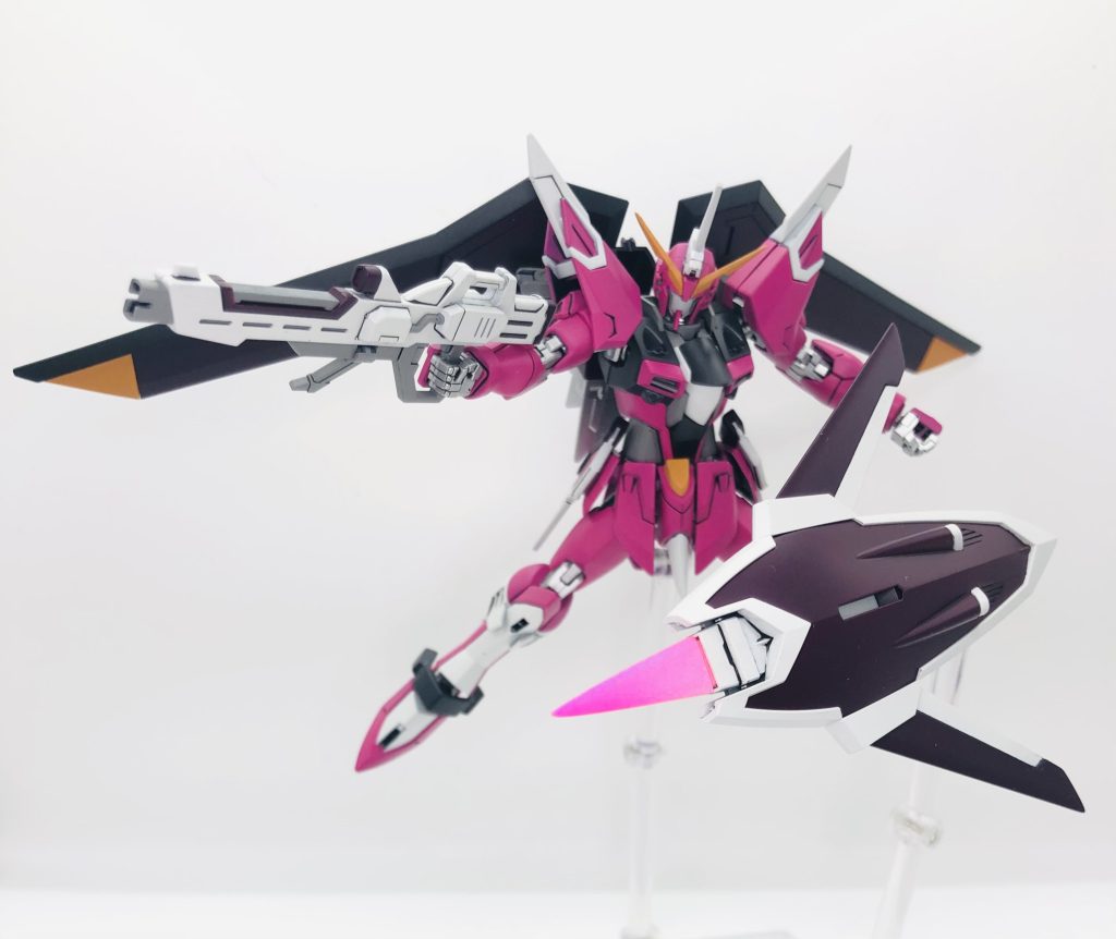 シールドブーメランはライフリに比べると殺傷能力低めな気が…💦 ドウシテ⁉︎ビームシールドも付いてないし…😭😭😭