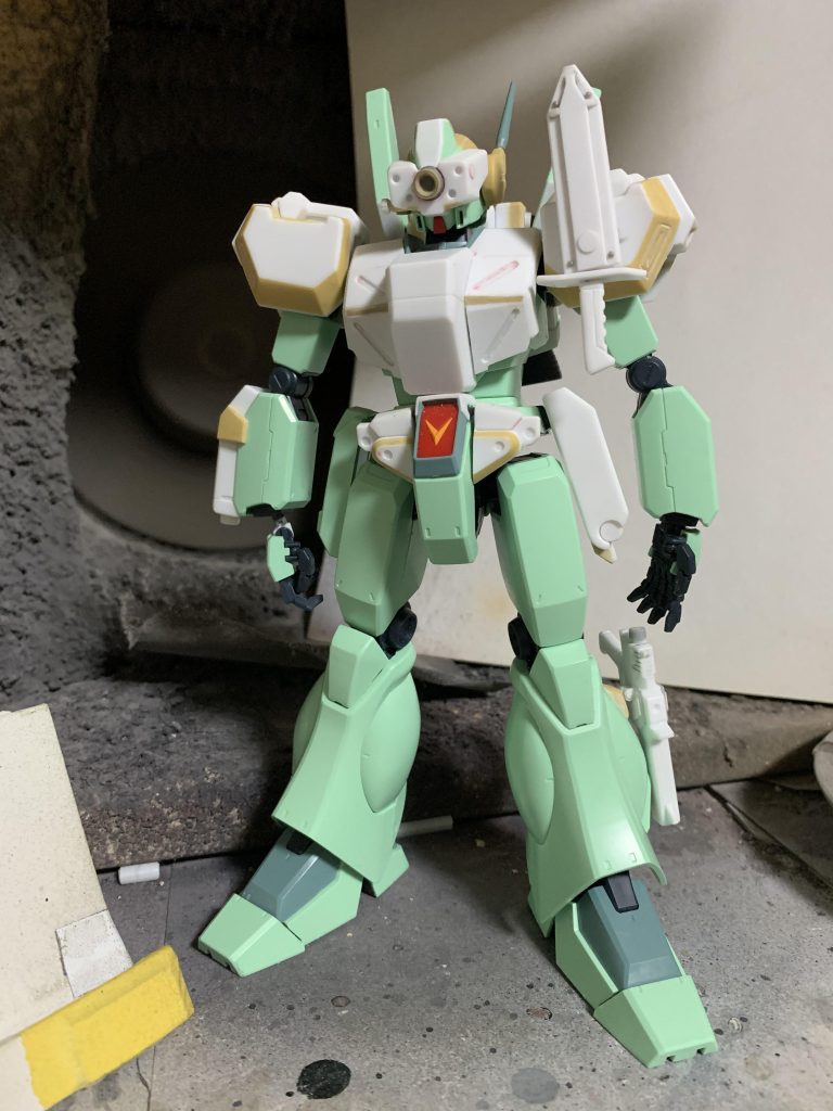 ジェガンの改造部位はこれだけです。