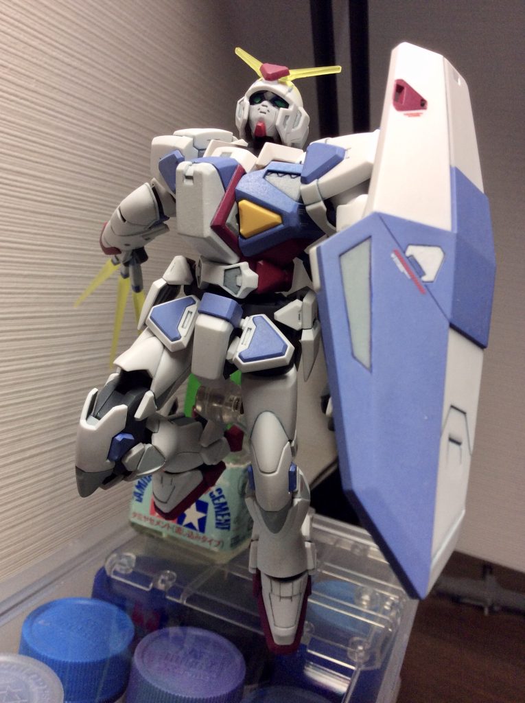 以上、模型戦士ガンプラビルダーズから主役機ビギニングガンダムでした。