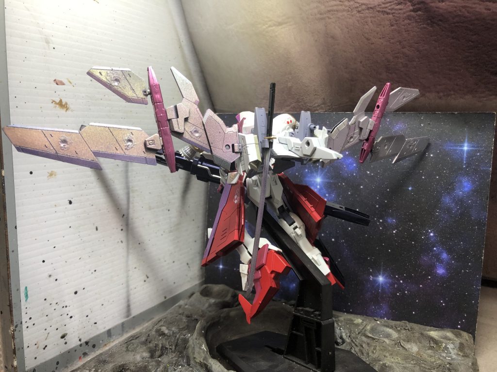 こちらはバック。ホロ感伝わるだろうか？