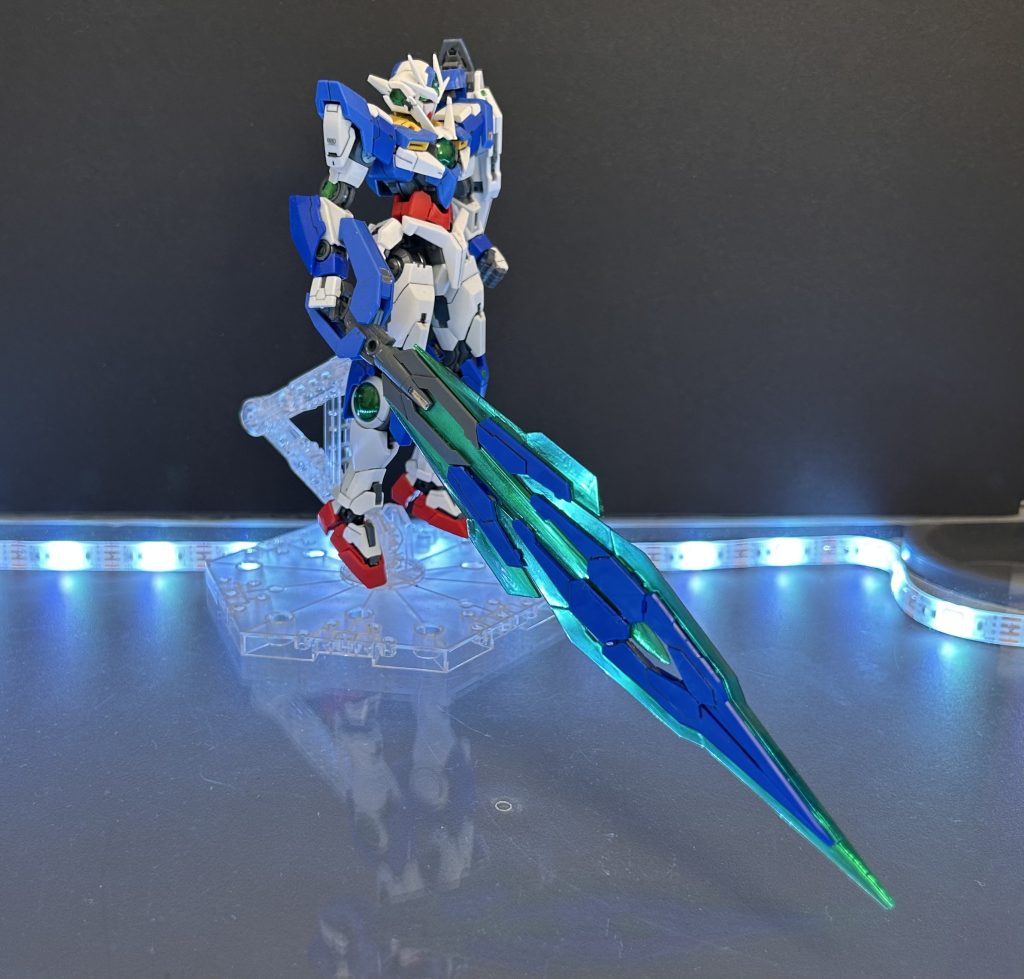 RGダブルオークアンタ–3枚目/制作者：ペーぺーモデラー