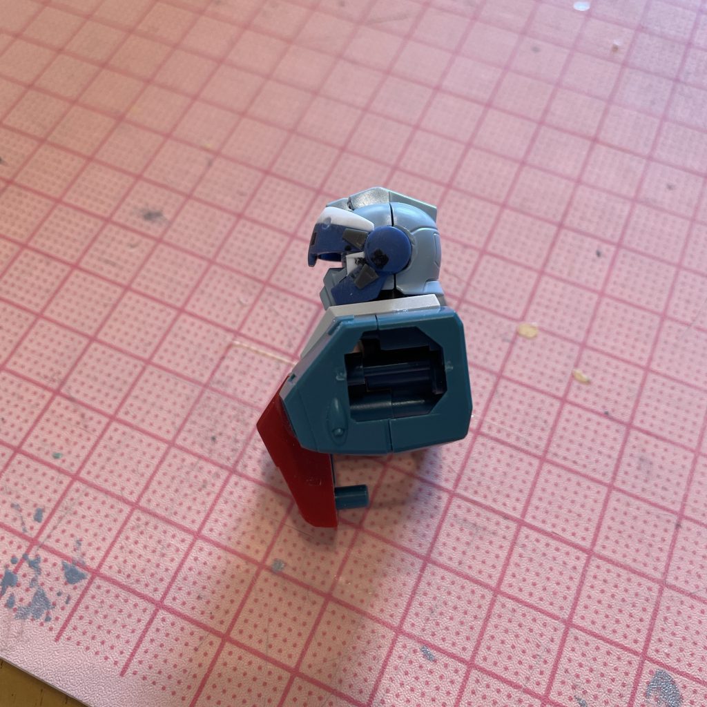 塗装前のフェイスガード②