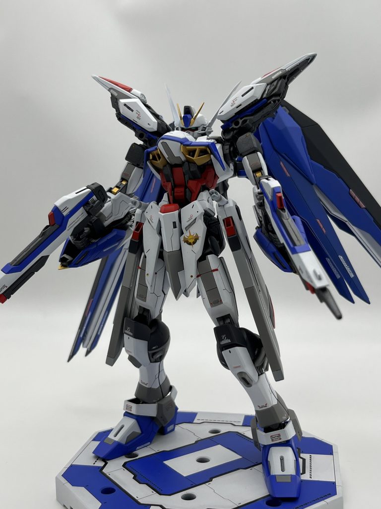 エクリプスガンダムF–2枚目/制作者：ゆうき