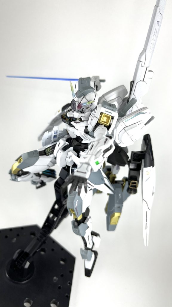 キャリバーン・エリンジウム・ホワイトグリッター–4枚目/制作者：みっす