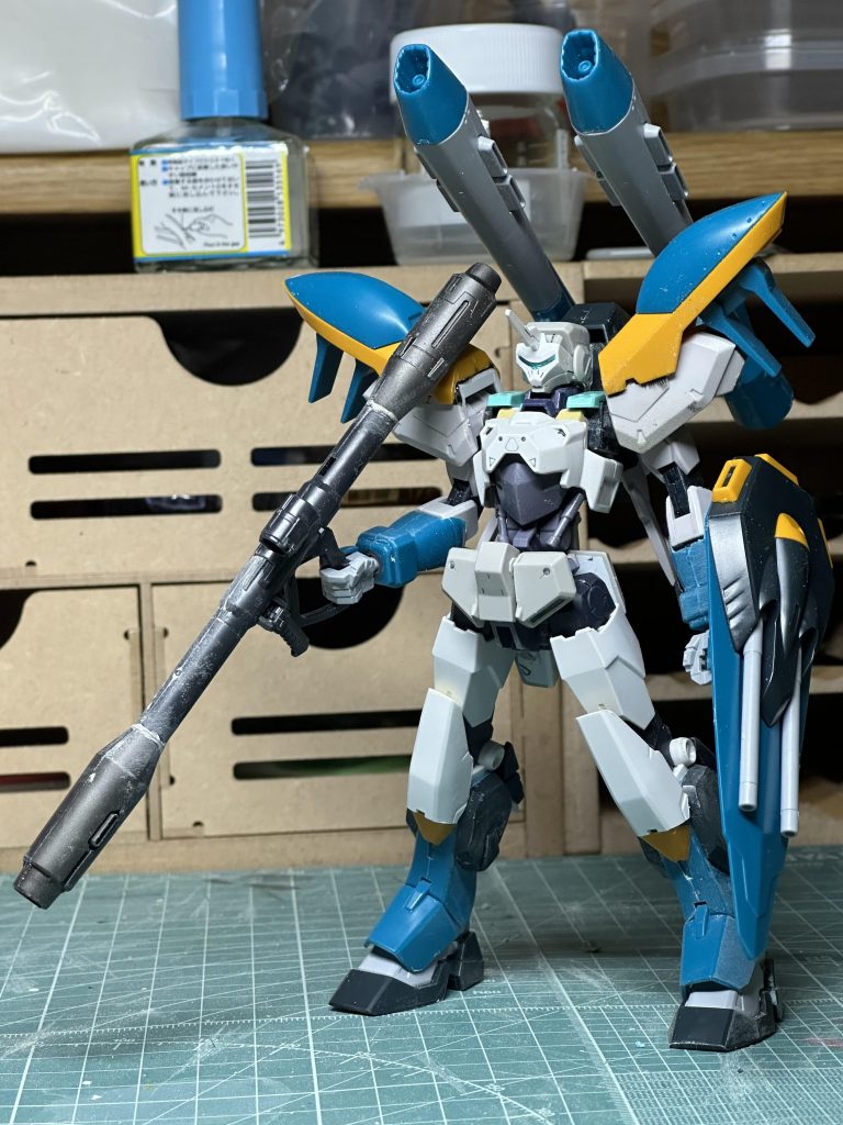 膝に追加パーツをつけた後見栄えがよくなりました！