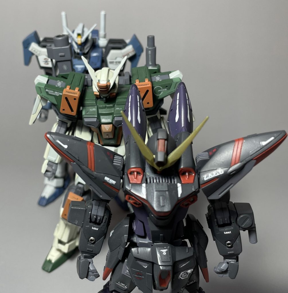 デュエル、バスターとSEED一話の初起動シーンこの三機並べるたくて、、、