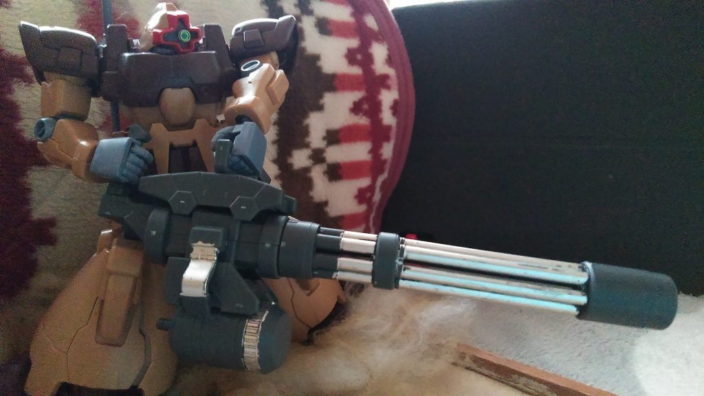 横からはこんな感じ…… ジオラマ風にしたけど……何か変ですねぇ……