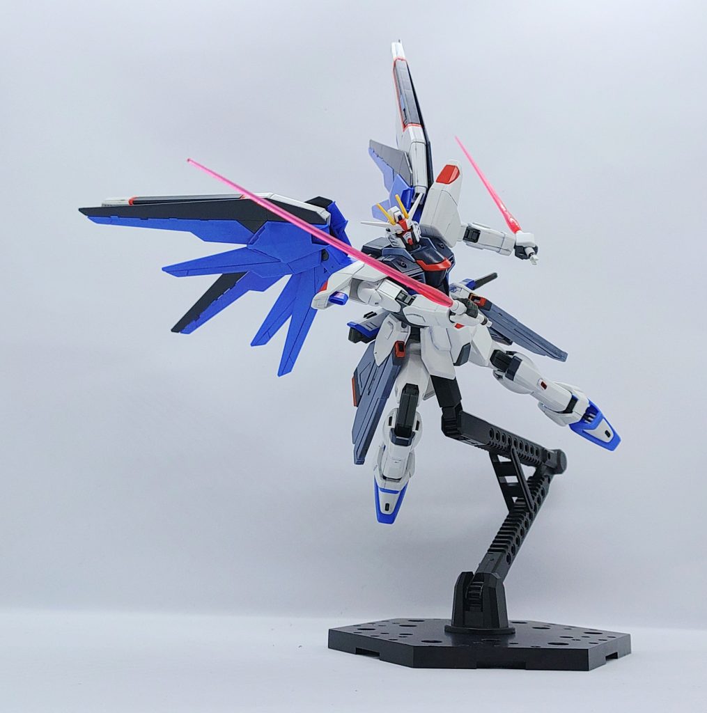 サーベルを構えて1枚