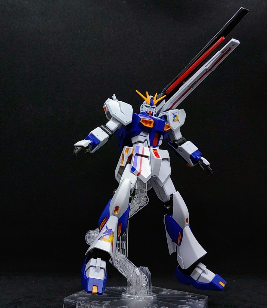 ロングフィンファンネルを展開して1枚