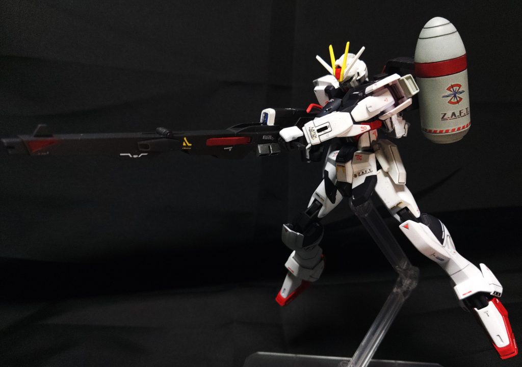 ガナーウィザード装備状態本機もマルチパックに対応しており、生産数が多いウィザードシステムパックを装備することが多い