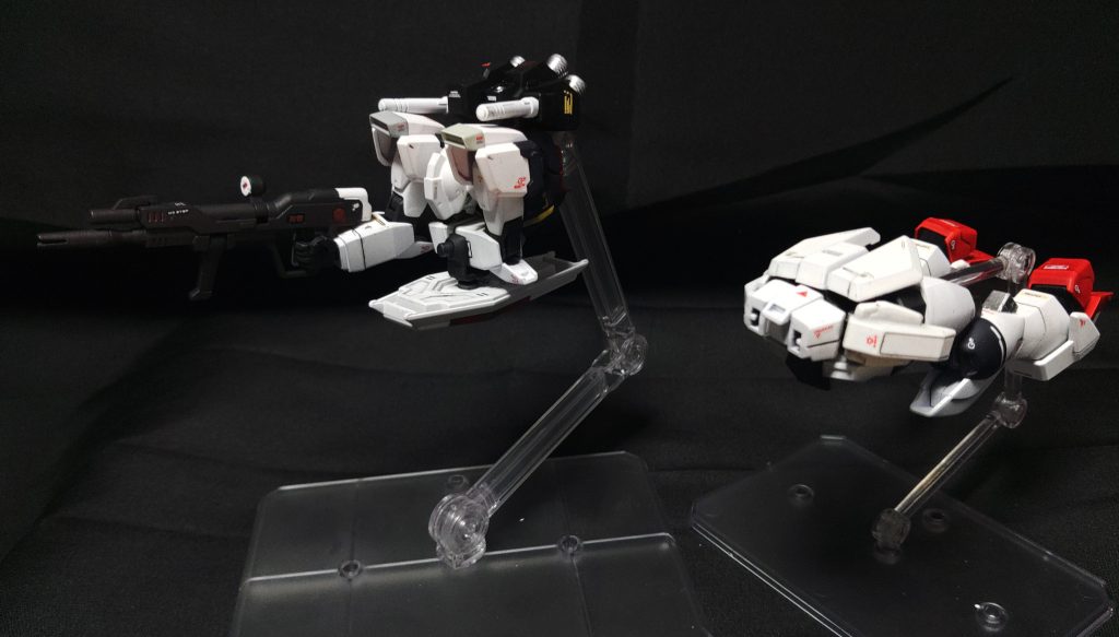 各フライヤー分離形態こちらもチェストフライヤーにコクピットがありレッグフライヤーを遠隔操作している。