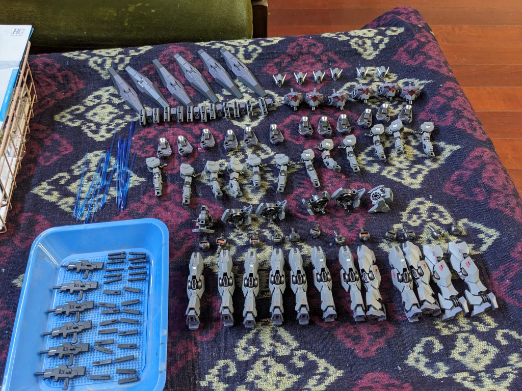 大きな改造はないですが、これ全部肉埋めしてゲート処理して合わせ目消したり塗装にと頑張ったな自分‼‼