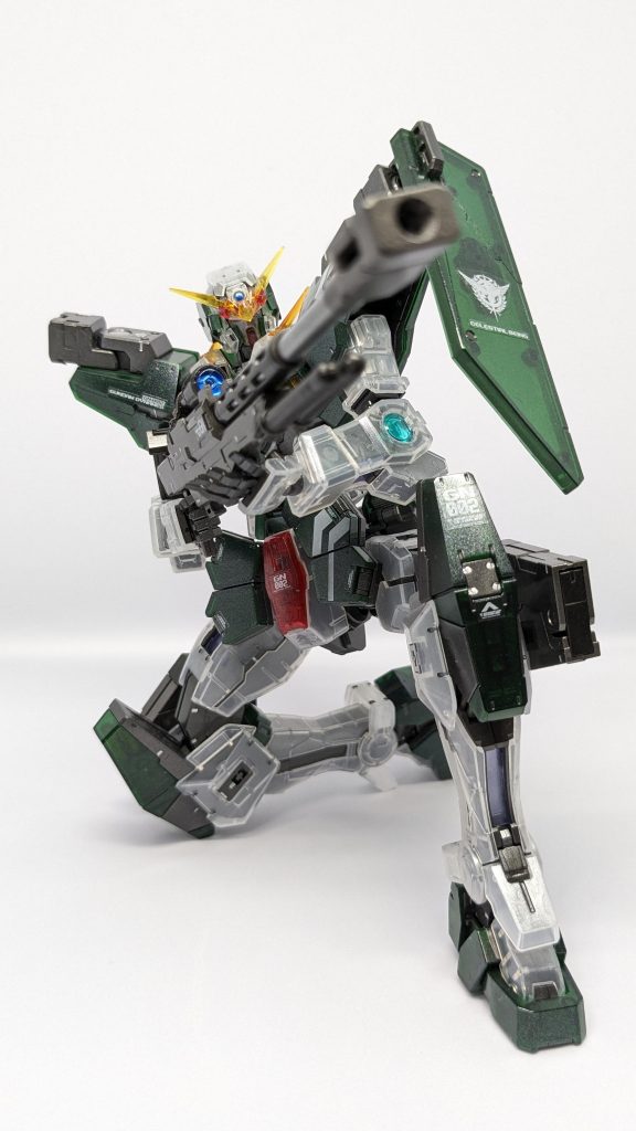 水転写デカールじゃないので少しシールの段差が目立ってしました😭