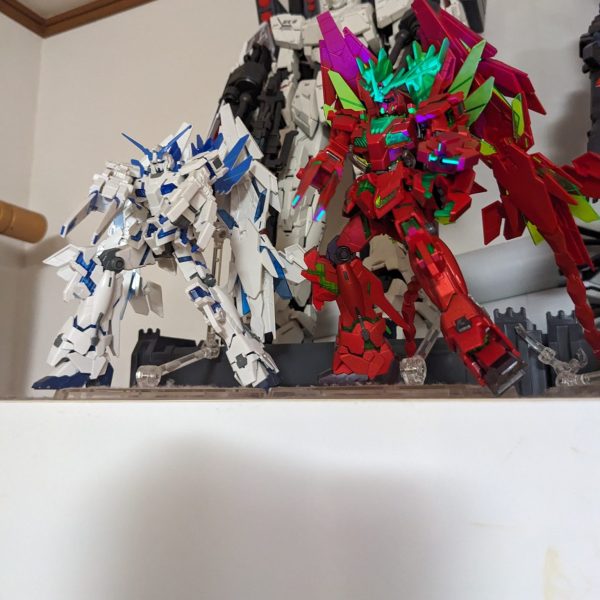 紅白ユニコーンペル