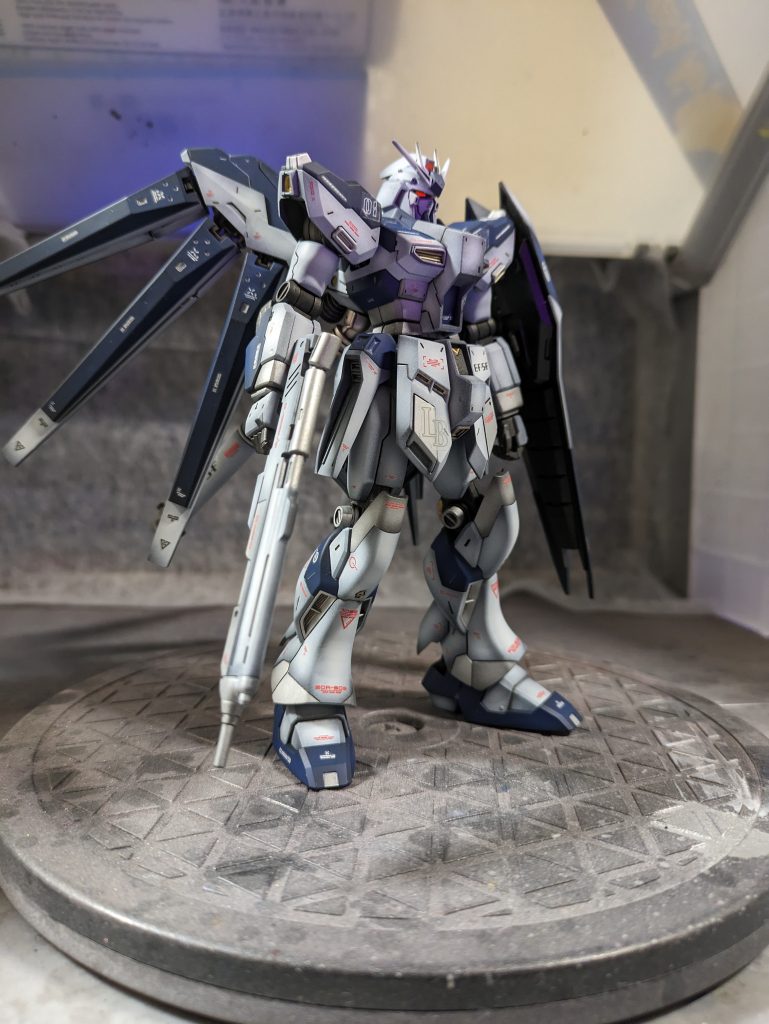 hg Hi-νガンダム–3枚目/制作者：ガンメタル