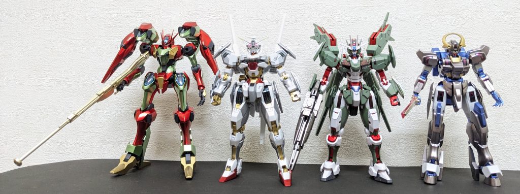 最終回の4ガンダムやっと出来た😄!!色がアニメと多少❓違うけどまぁイイか!!