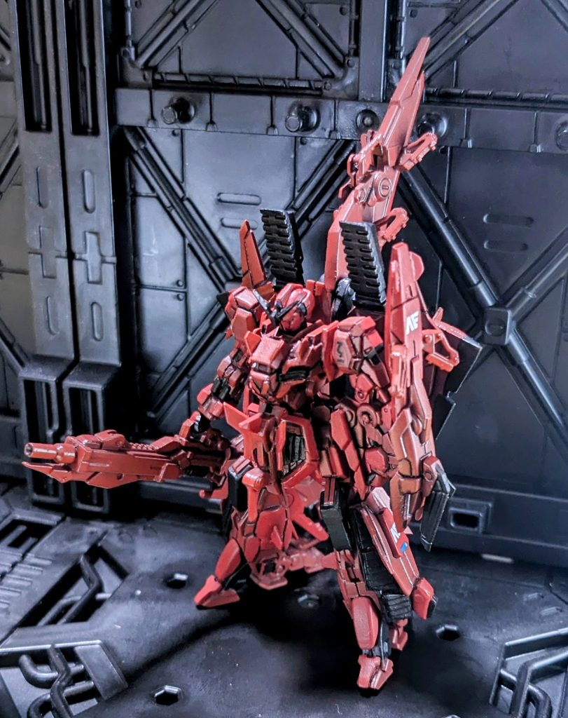 手首パーツの交換でメガランチャーを持たせることもできます♪本体色と長物武器のせいか、ヌー○ルディザードに見えなくもない…🤔