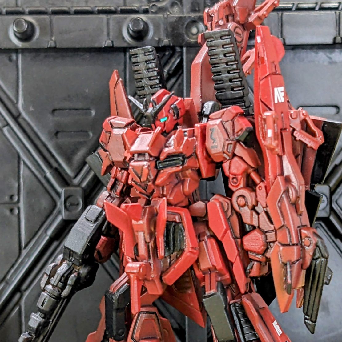 Zガンダム3号機 レッドゼータver.アーティファクト｜みるくマンジュウ 