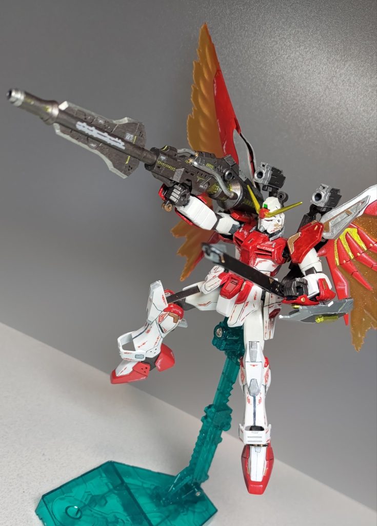 長射程ビーム砲、轟鬼雷砲、フォールディングビームガンを一斉に構えて、最後はお約束のフルバースト！