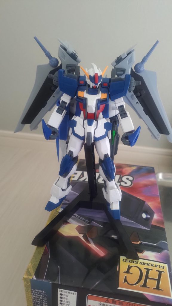 ストライカーに集約してるので本体に(本体を)付けるとこんな風に(´・ω・`)