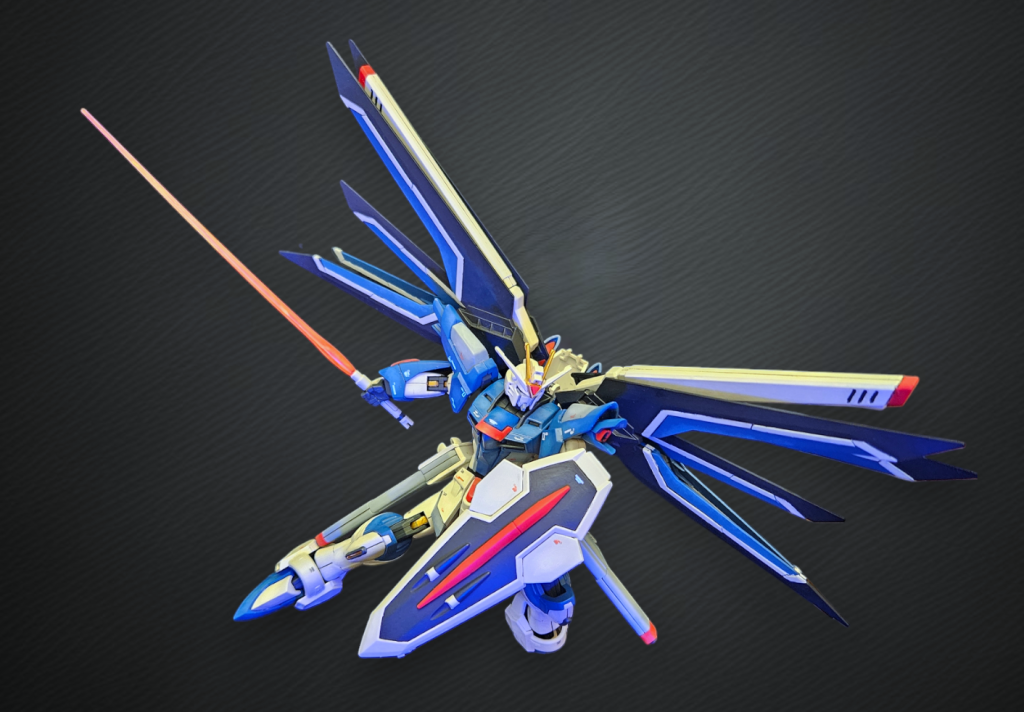 光るビームサーベル。