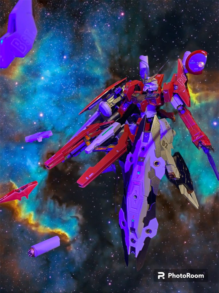 当初はガンヴォルヴァ的な無人機ガンビットMSの設定にすることも考えましたが、エランこと5号が乗ることになり、この機体自体がガンビットを使える設定にしました。兄弟機であり、護衛対象のシンデレラエクスプレスの投稿も見て頂けるとより世界観を感じられると思います。実はまだこの段階で全体構想の約半分ですw現段階で充分格好良かったので分けることにしました。今明かされる'ノレ'穴の本当の意味次回『ノレ穴は、こう使う!』乞うご期待🎃ありがとうございました🏳️🌈