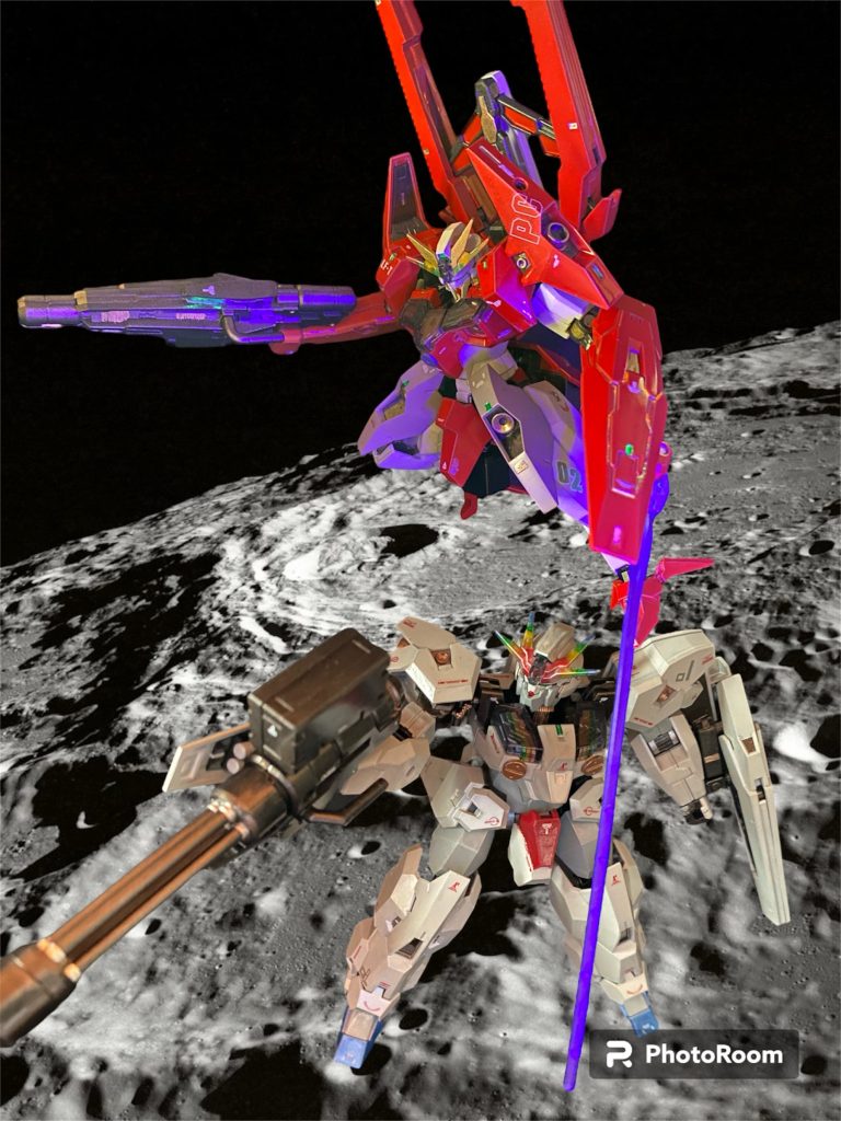 二度目のアスティカシア学園襲撃でドミニコス隊により狙撃されたガンダムルブリスソーン。撃墜された機体はベネリットグループ本社の技術部門により分析された後、秘密裏に復元されていた。