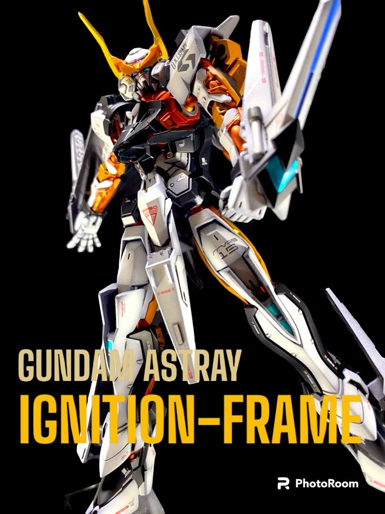 フレームは若干ゴールドに見えなくもないけどオレンジです(笑)