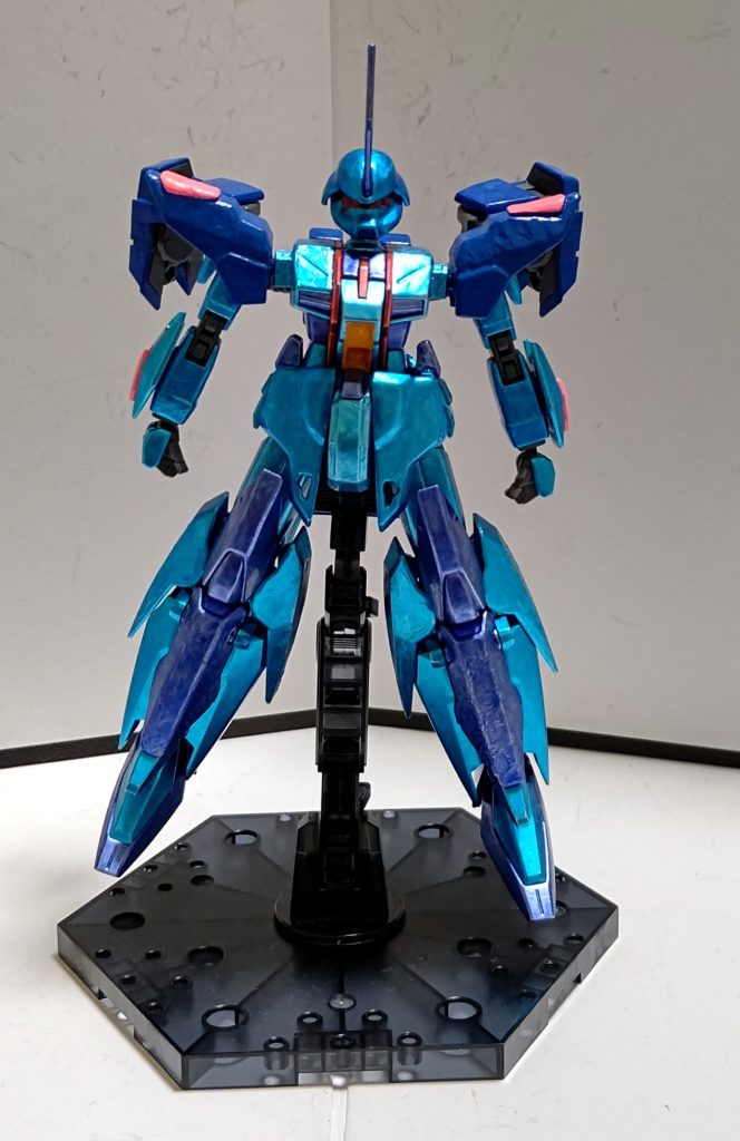 G-ANM-3G-クルナス軽装形態です頭部アンテナをデスサイズのバスターシールドの刃部分に変更、GNドライヴ部分をダイバーエースの物に変更してます