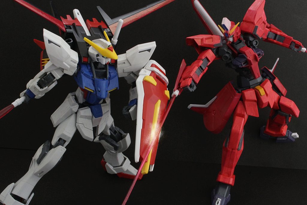 以前に制作した機体→https://gumpla.jp/hg/1621287 と戦闘!