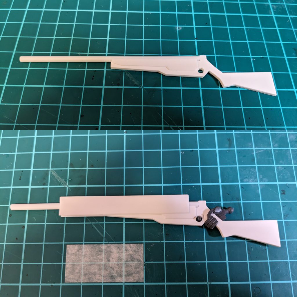 地味に時間を費やしたライフルの制作でも紹介しようかと思います。最初に標準の無反動砲とほぼ同一形状の原型をプラ板とプラ棒で作成(上写真)。射撃用の手が付くように調整して装飾を盛るためのベースを作成(下写真)。