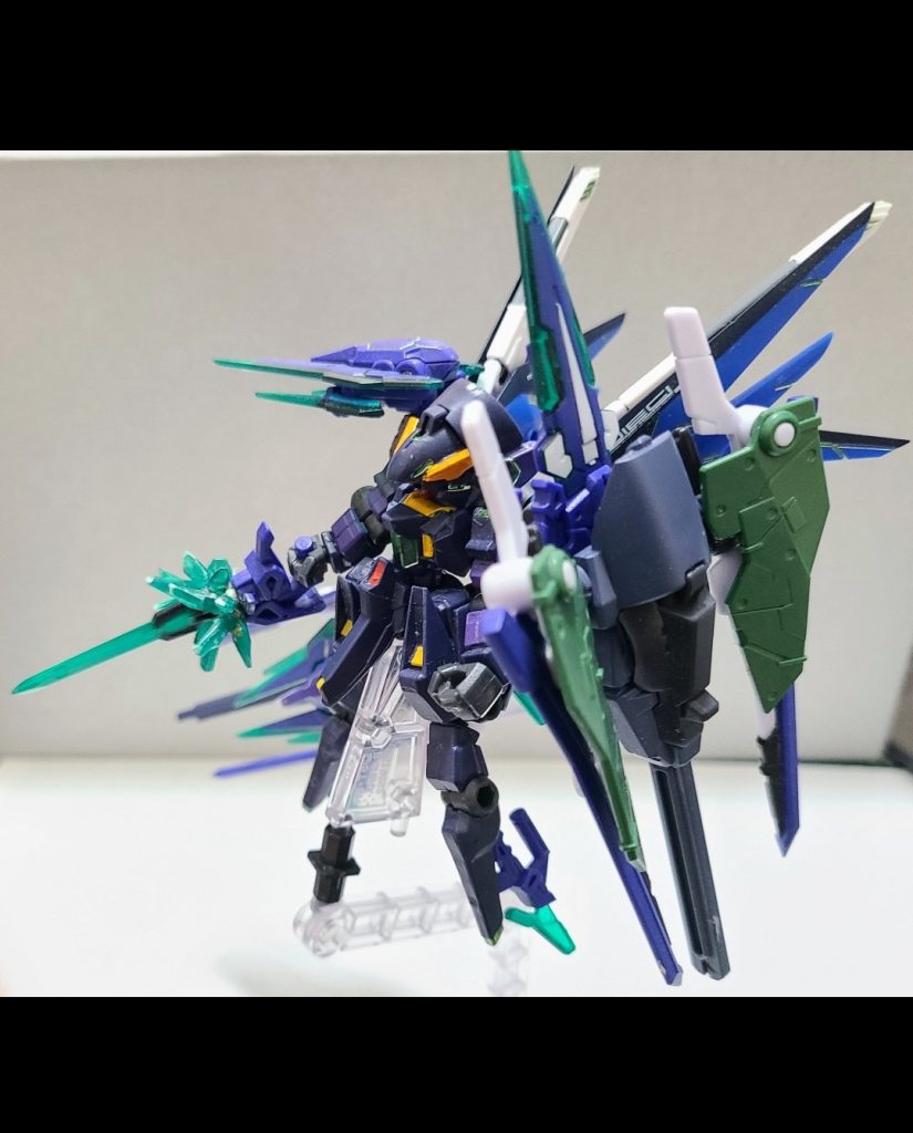 元の原型はアンサンブルの盛りもりのコチラになります!地味にガンスタを始めて一年が経つので重装備に目覚めたキッカケのコレをプラモデルで再現しようと制作しました~。この時はまだストフリがなかったので羽をどうするか悩みましたが、変えずにフリーダムにしました(コレイジョウモルノメンドクサイヨ-!!!)