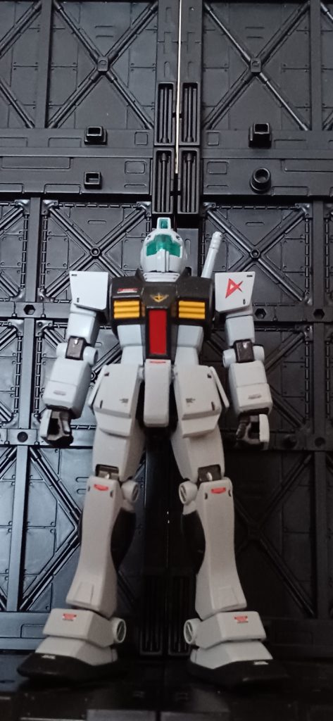 スジ彫りとディテールアップを少しだけ。デカールとつや消しトップコート。