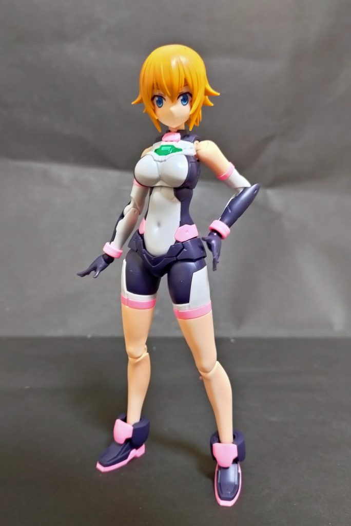 素体。初美プラなのででしゃばったことはせず素組み。