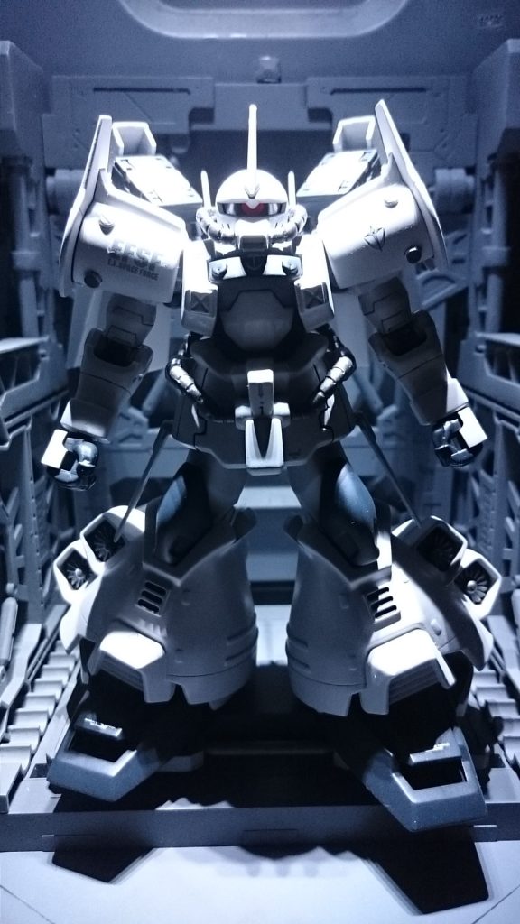 その後、連邦軍において性能検証のためくみ上げられ、いくつかの試験の後、試験的なパーツを組み込まれ、連邦軍の中でも元ジオン軍からの脱走兵や亡命者などを集めた部隊に配置された。