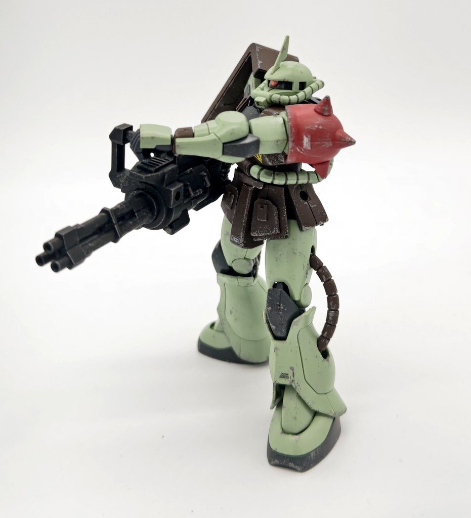 ザクⅡレッドショルダー–3枚目/制作者：ユッキー