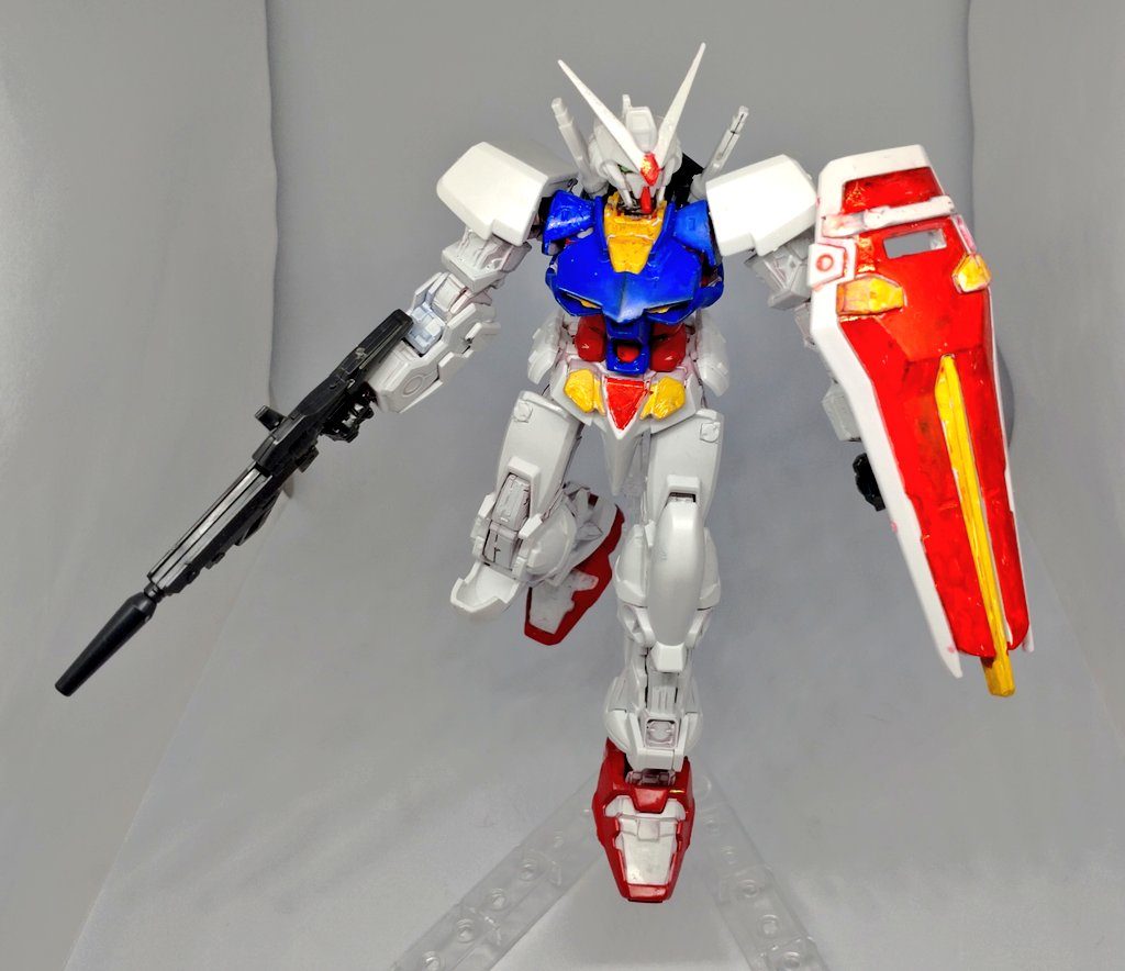 ガンダムアストレイファーストフレーム–3枚目/制作者：シン