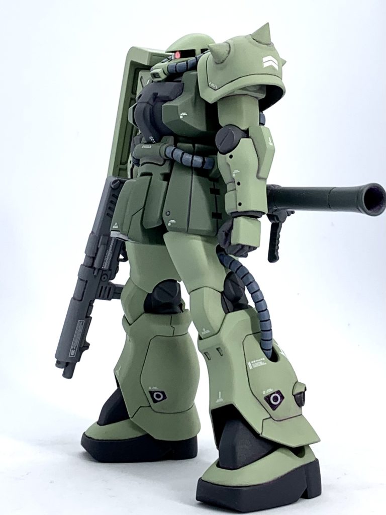 拳小さいほうがF2っぽいでしょ?