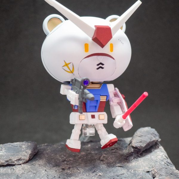 ガン、ダ、ム？