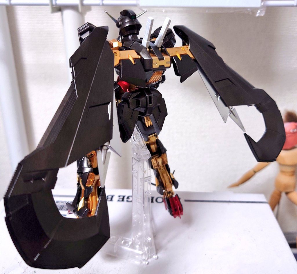 背中のバックパックもなんとか2機種を合体できて大満足