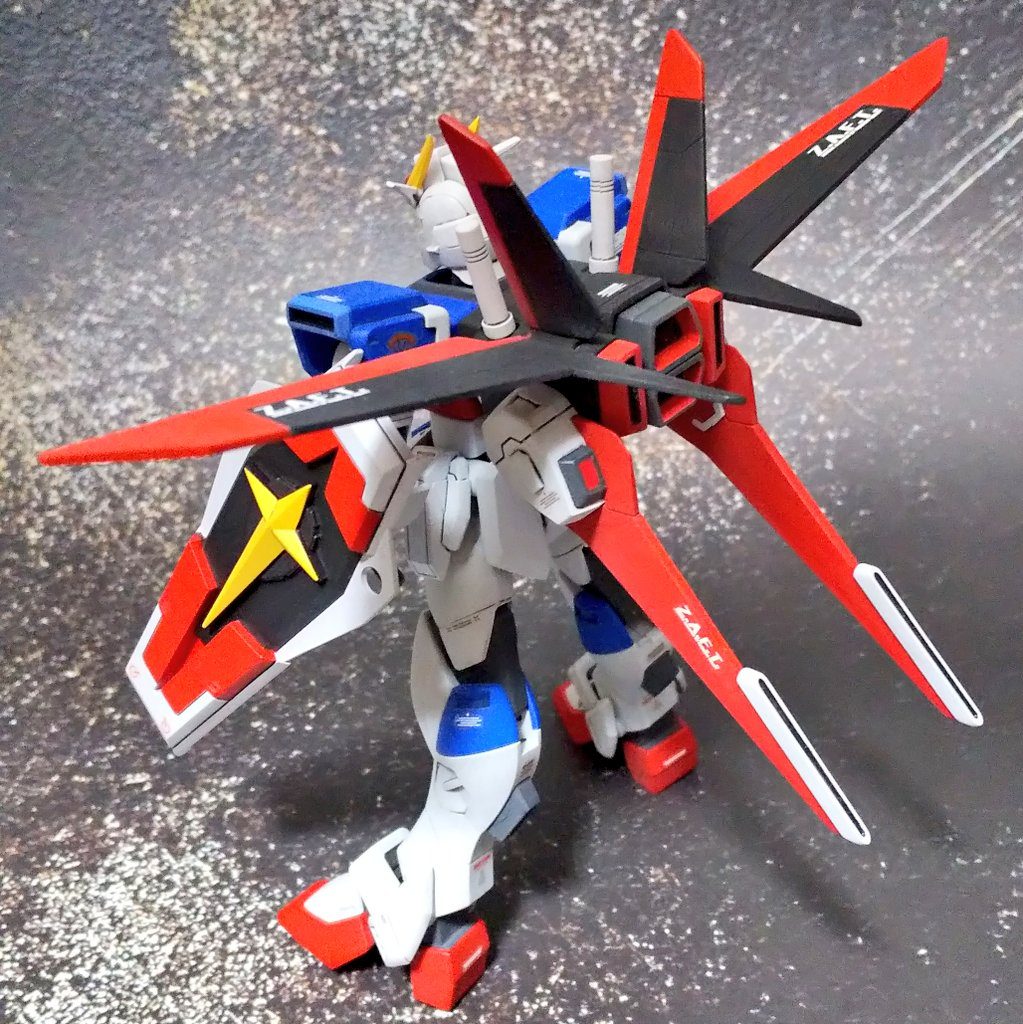 背面フォースシルエット