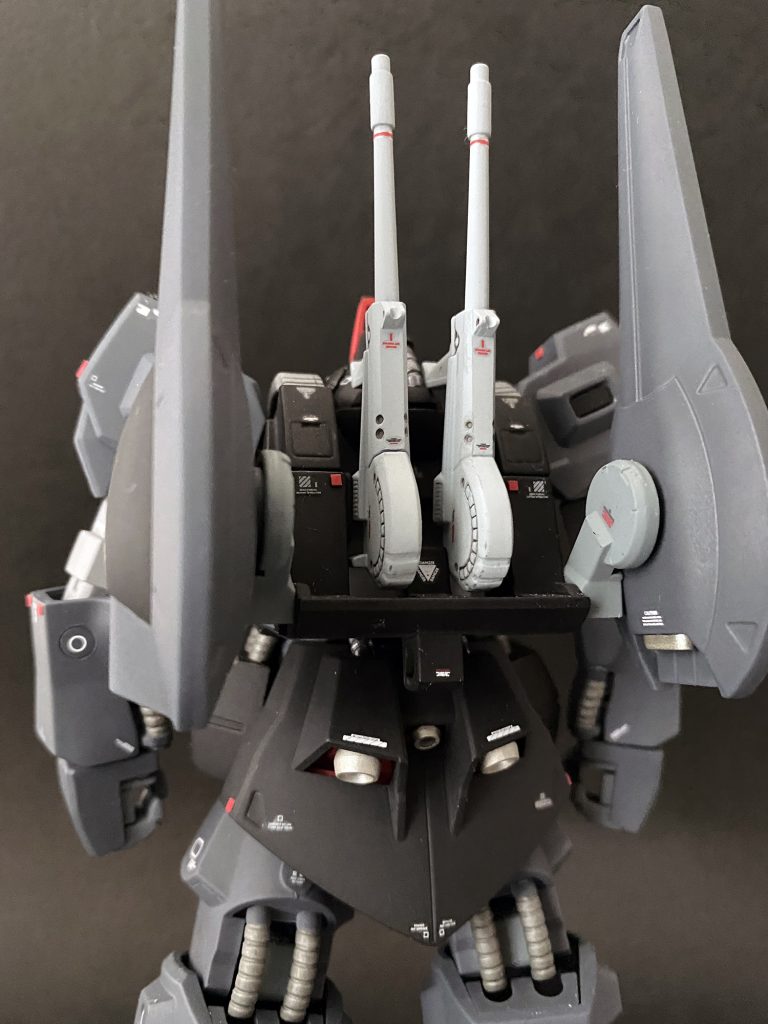 鉄血系のパーツでも違和感無く馴染んだかな?