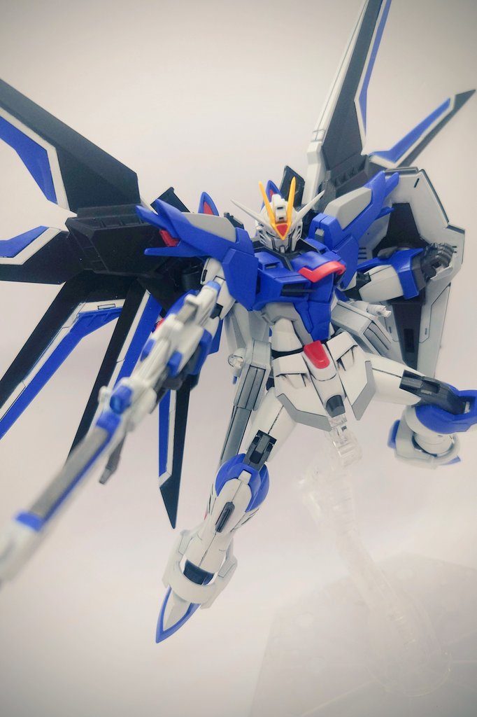 ライジングフリーダム