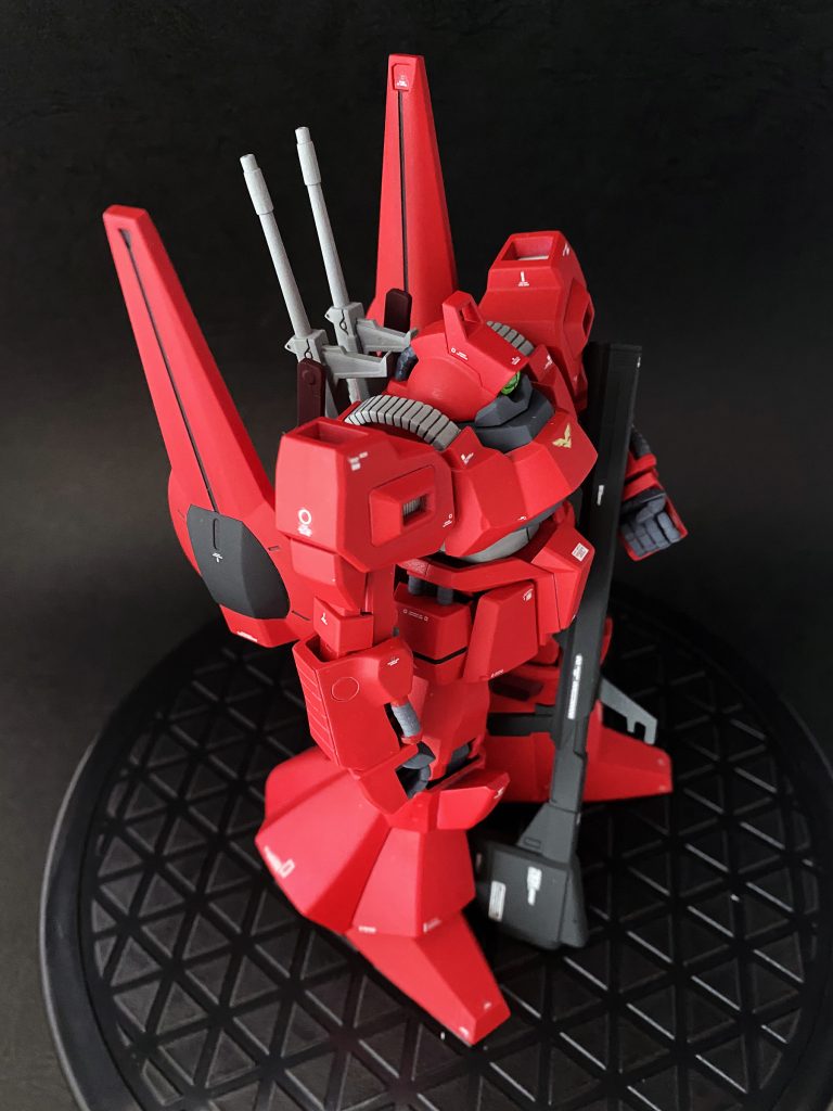 肩も開口してあります。