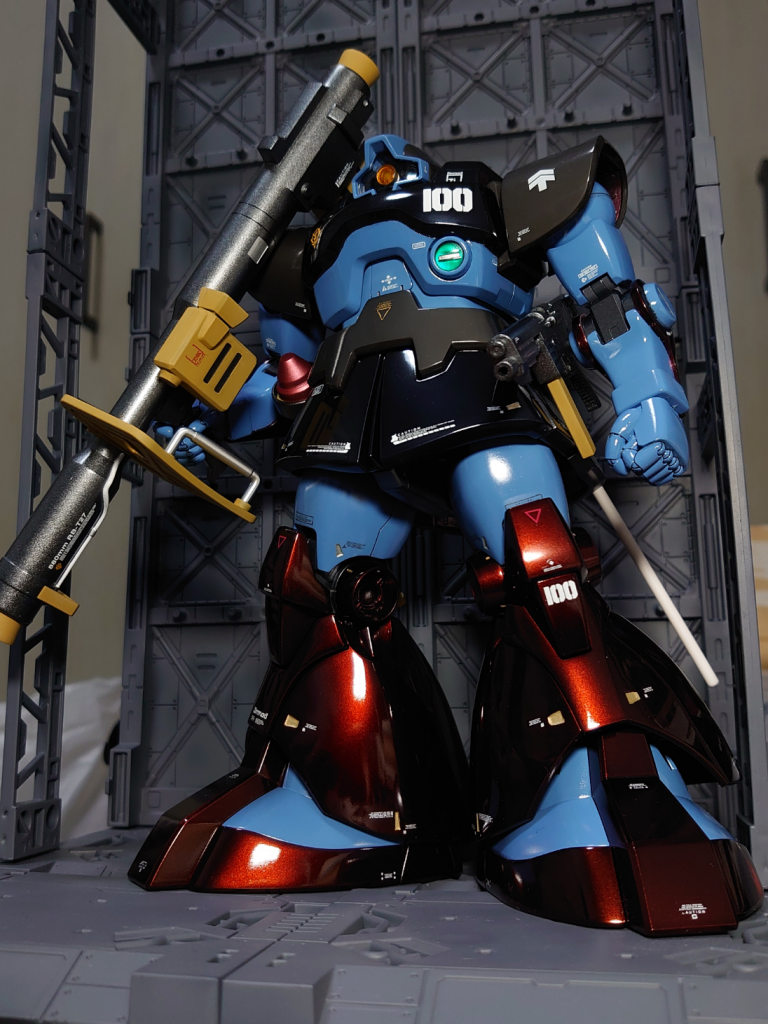 装備モリモリがドムに似合うんです🐘ドムドム