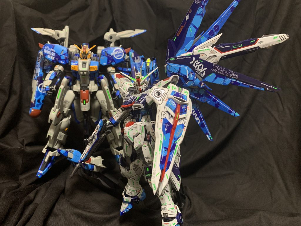 という事でEx-s兄やんと2ショット。キラ・ヤマトくんが納得してるかはわかりませんがw。しかし画力強いw