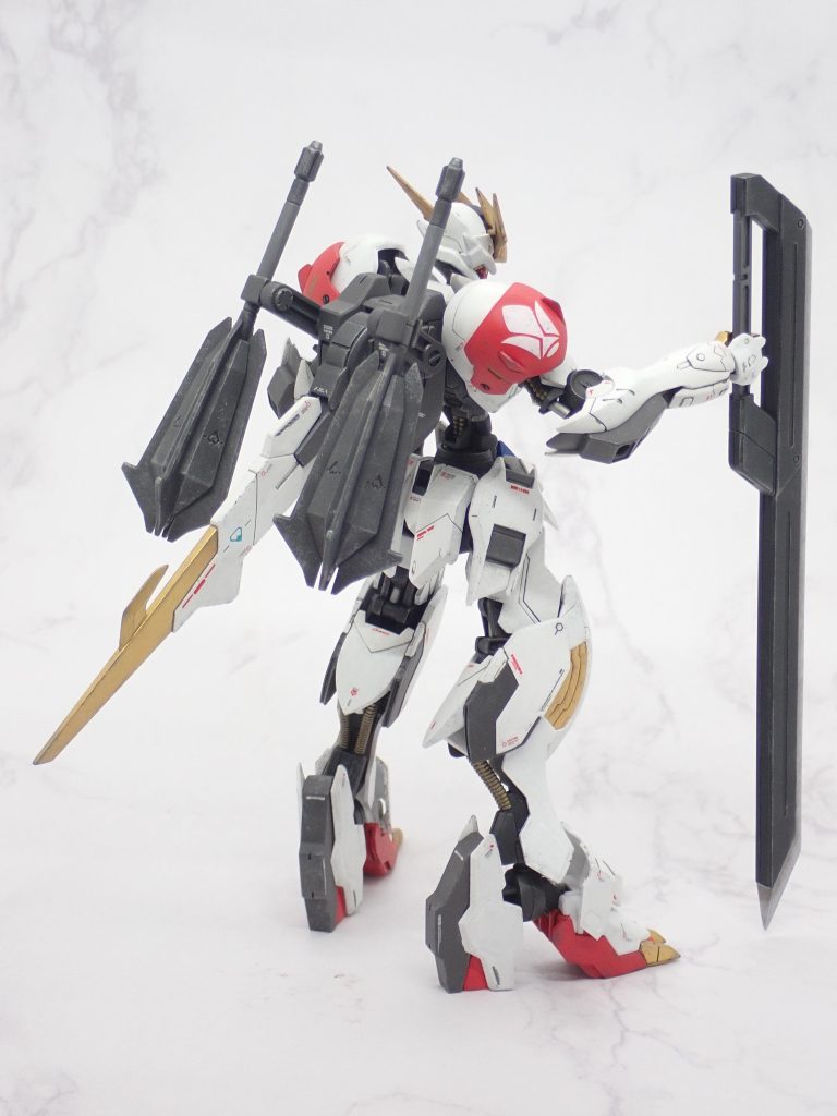 メイン武器の大剣は境界戦記のもの。途中まで制作してた機関砲は没にしました。気が向いたら武装追加するかも。