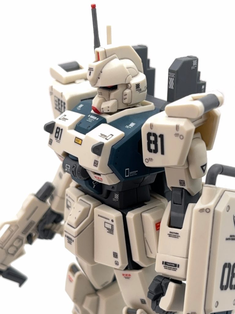 HGUC ガンダムEz8–5枚目/制作者：ハヤマオ