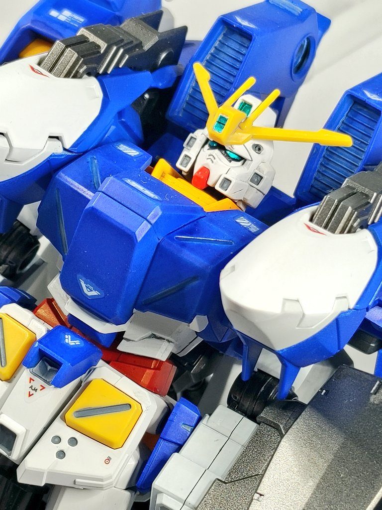 以下反省点〇後ハメ加工の接着が甘く、塗装後組み立てた際割れてしまった。〇スミ入れの拭き取りが甘い〇ガンマカで塗装した上にラッカー系でトップコートしてしまい、色がにじんでしまった。まだまだ反省点はありますが上記3つの反省点を今後に生かせたらなと思います!ここまでご覧いただいてありがとうございます!また何か作品が完成したら投稿いたしますのでよろしくお願いします!