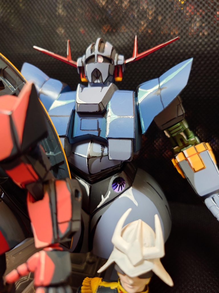 みなさんはシャア専用MSで1番好きなのはなんですか？私はザクです！初登場はとてもかっこよかったと思ってます！
